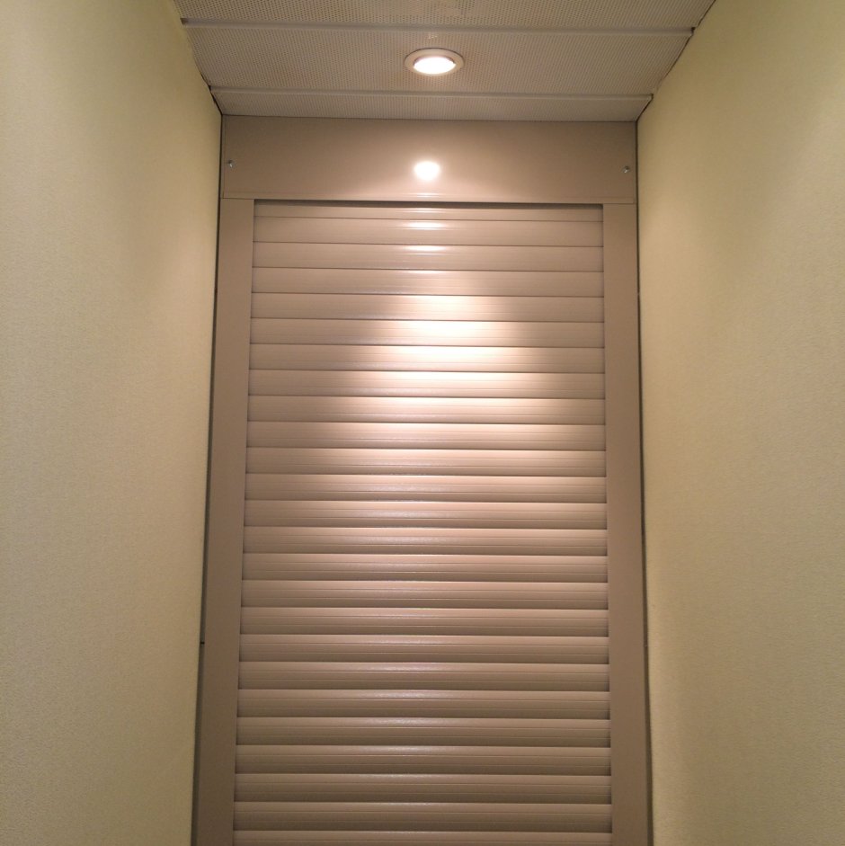 Рольставни в туалет