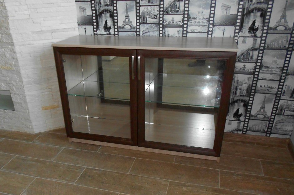 T1209s60sc090000 Tonin casa витрина для посуды, орех + прозрачное стекло, 150х48, н 204