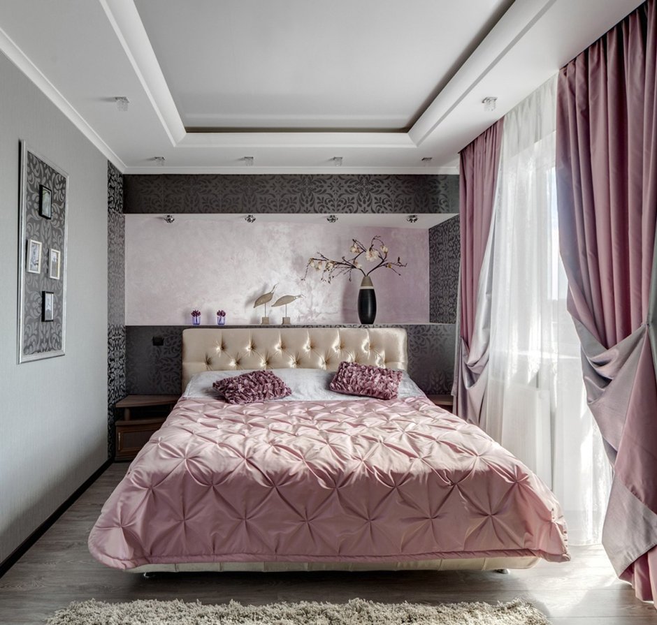 Спальня в серо розовых тонах