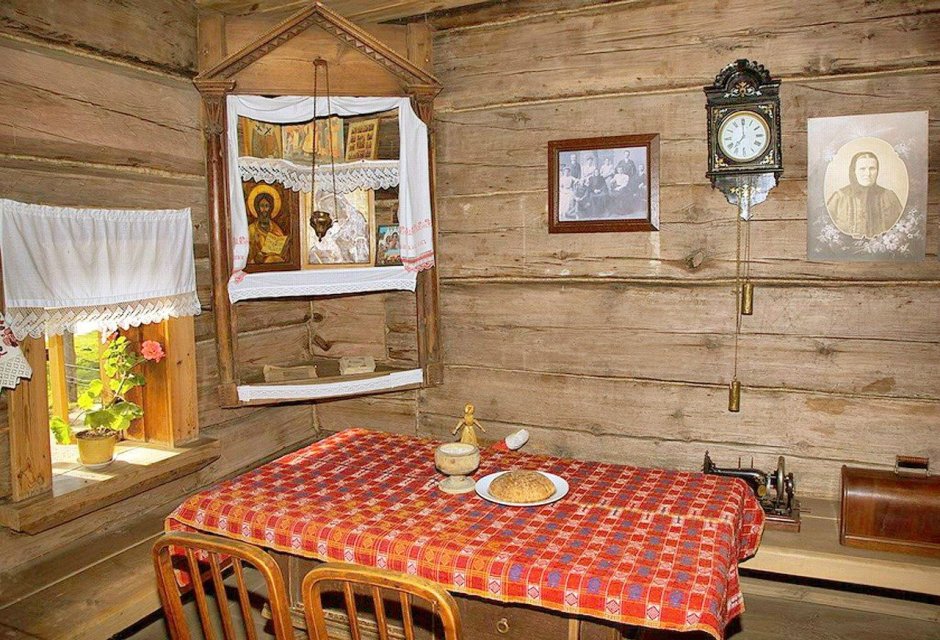 Интерьер деревенской избы