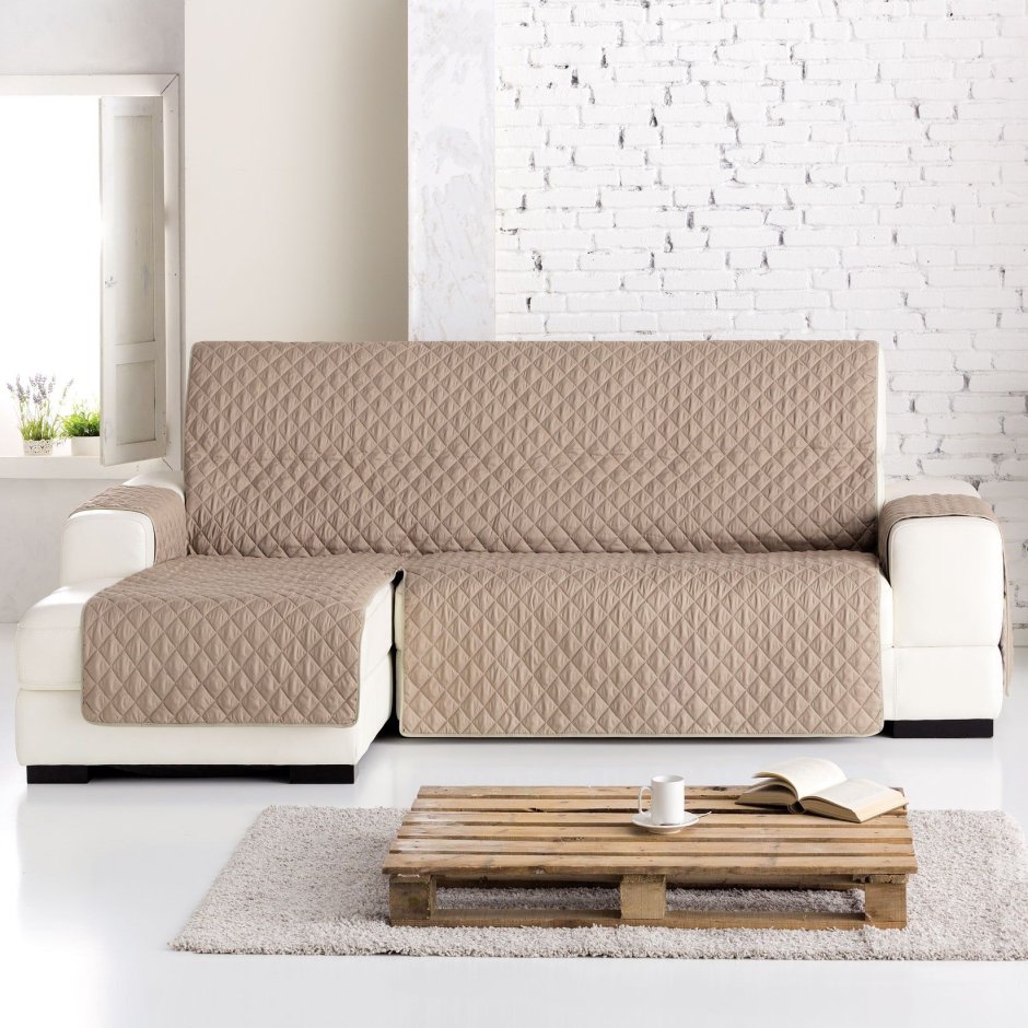 Жаккардовые накидки на диван