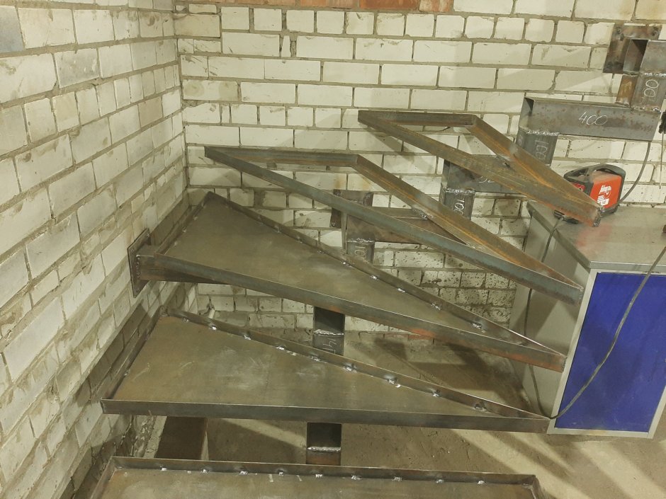 Дополнительный этаж в гараже