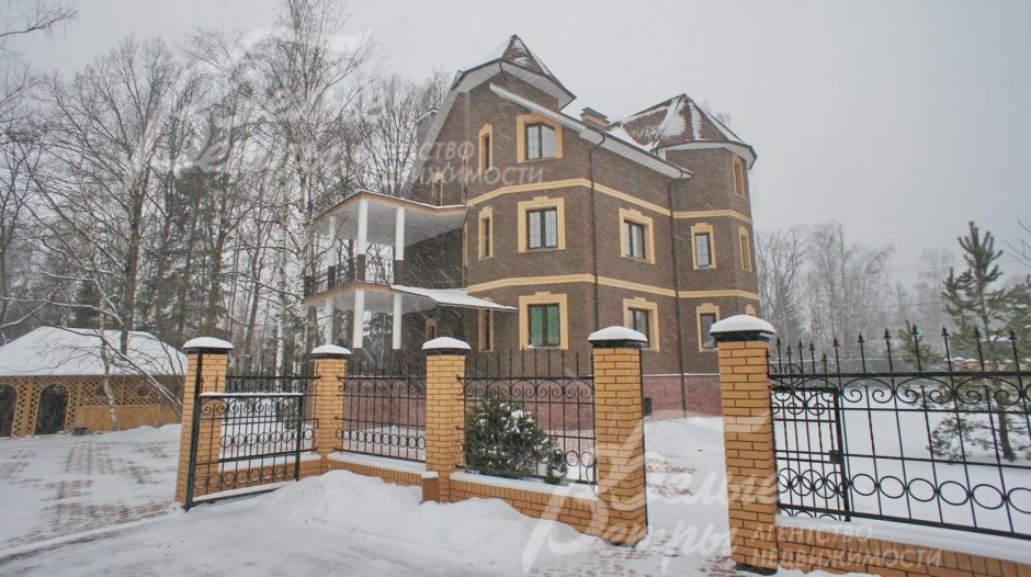 Деревня Новоглаголево дом Караулова