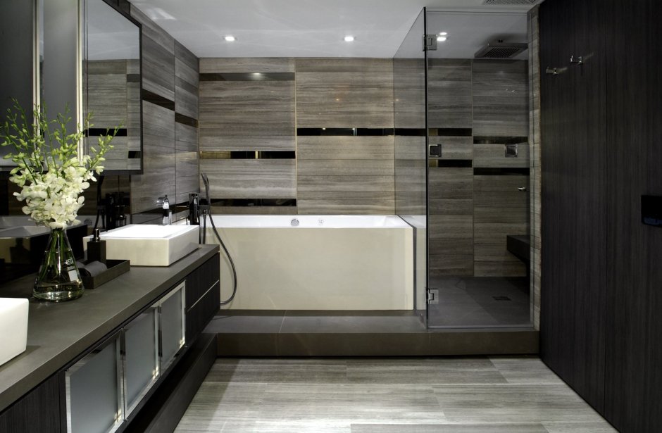 Ванная и душ на подиуме