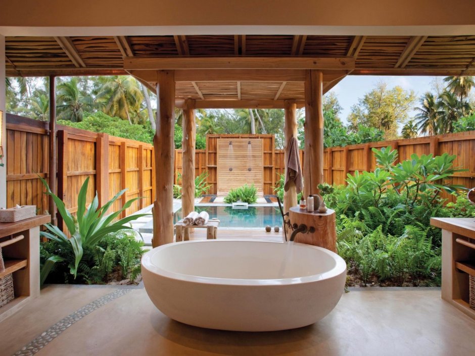 Ванная на веранде