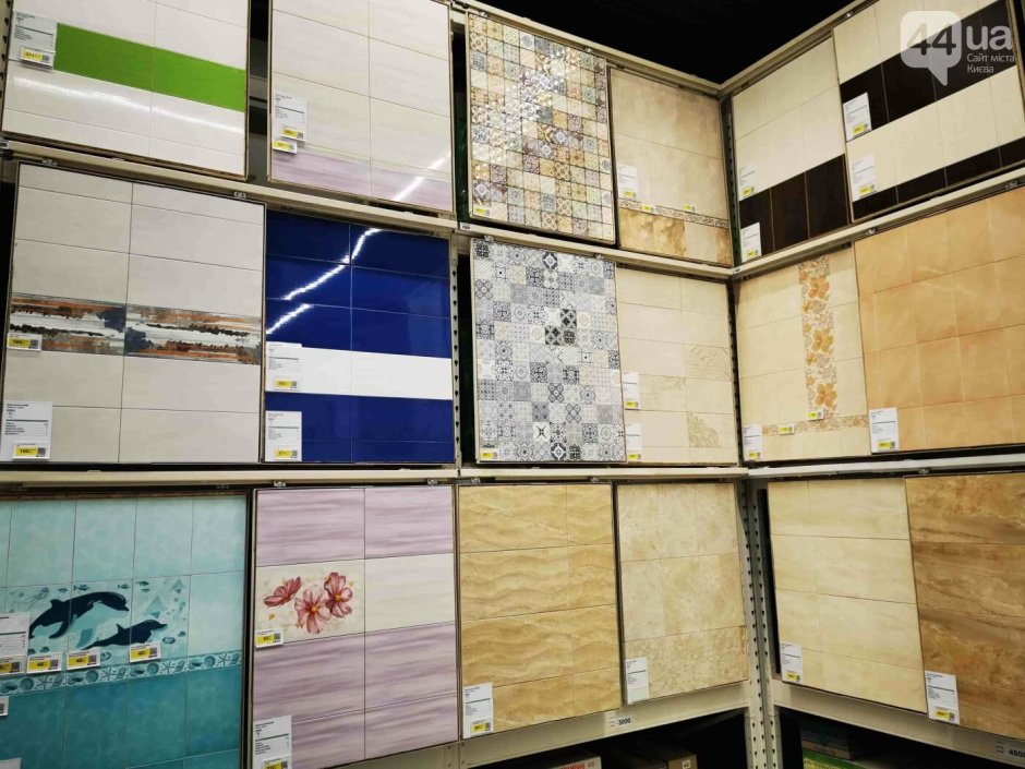 Леруа Мерлен на Красносельской