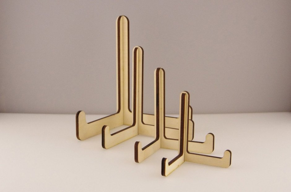 Подстаканник из дерева и эпоксидной смолы