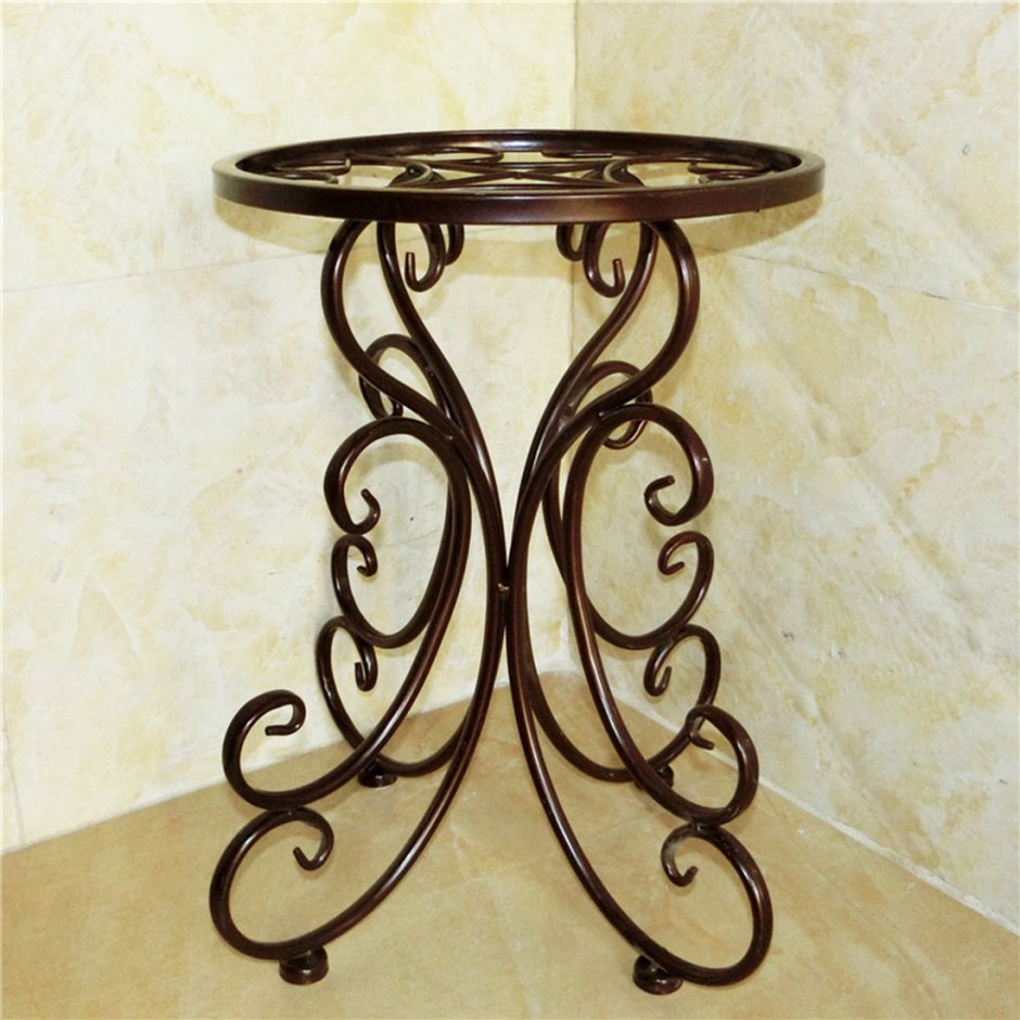 Ширма-цветочница из ротанга