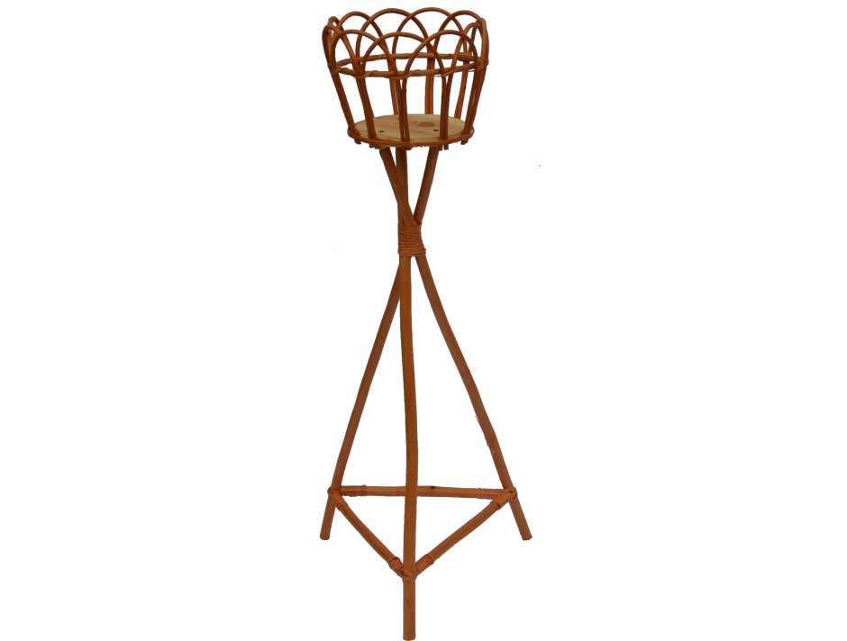 Плетеные стойки для цветов