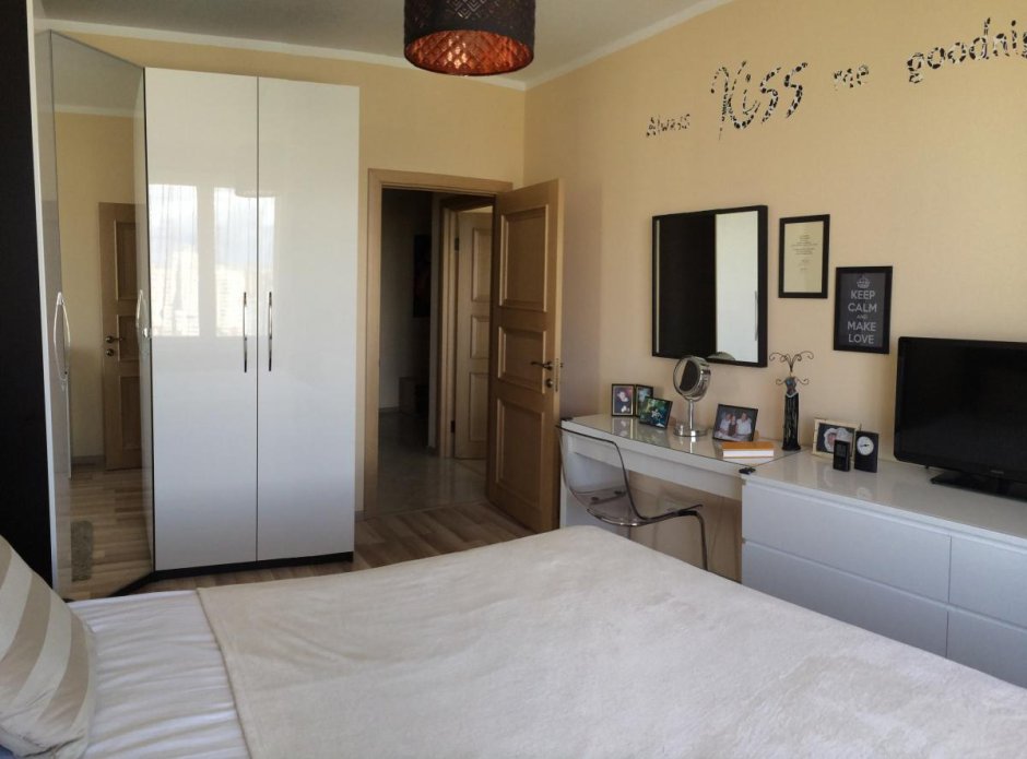 Маленькие светлые кухни