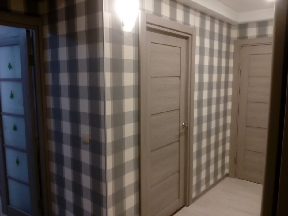 Маленькая спальня со шкафом