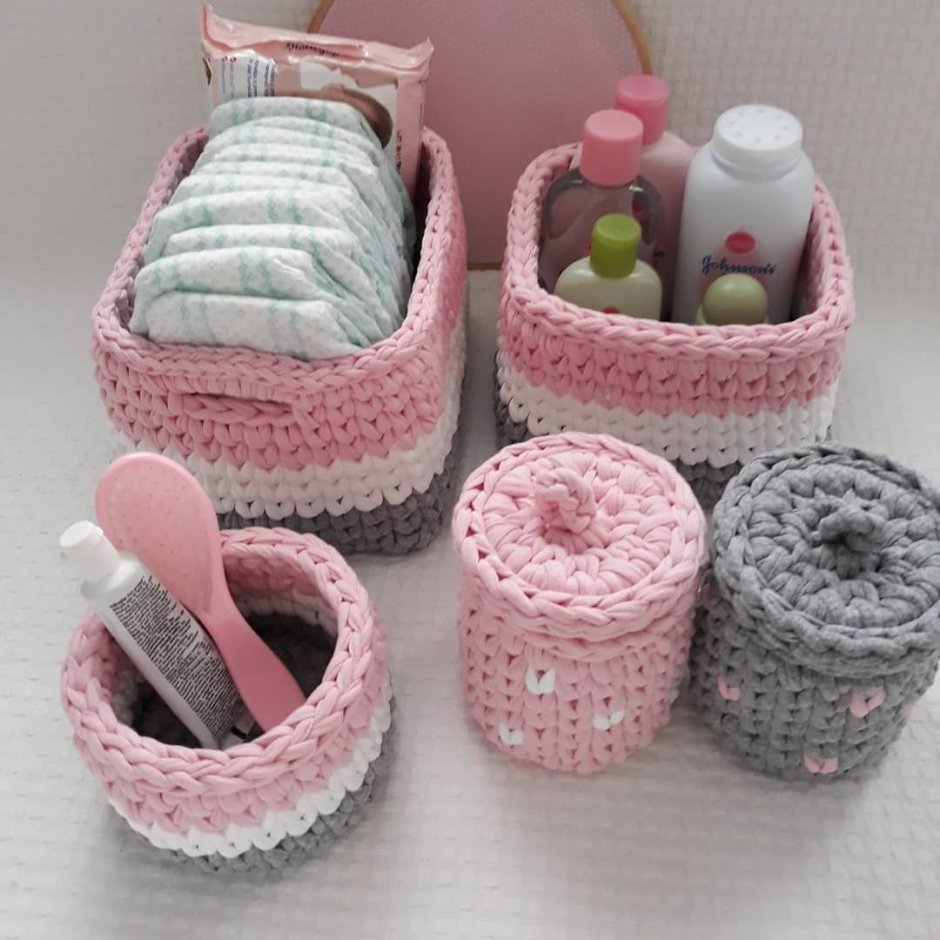 Органайзер для расчесок настенный