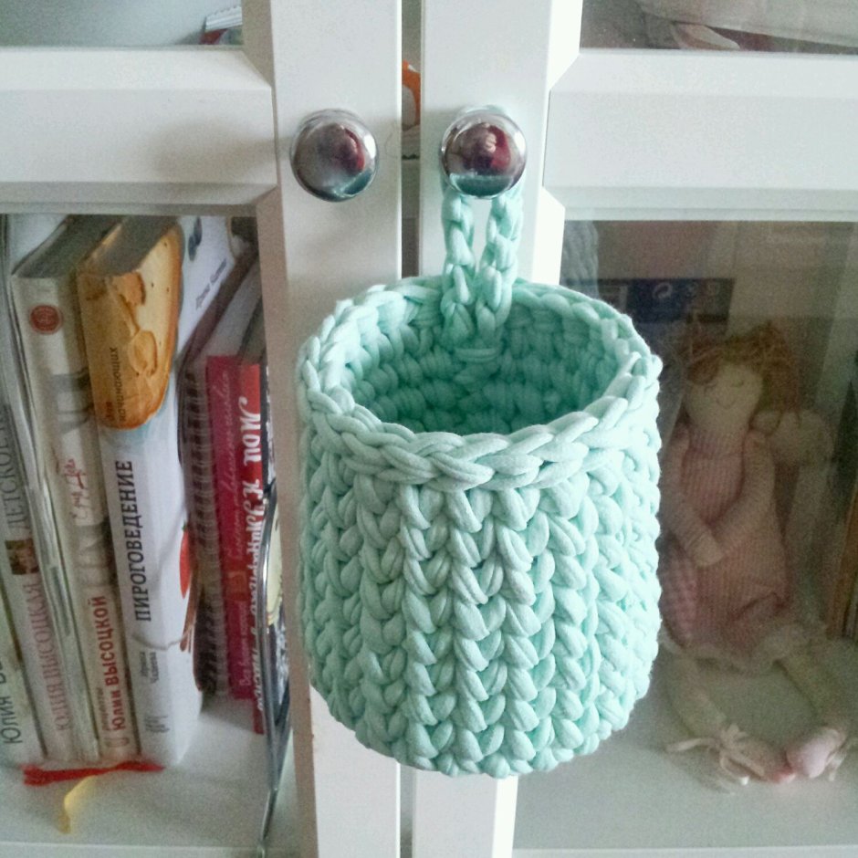 Вязаные корзинки для ванной