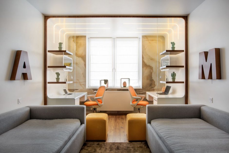 Окно с жалюзями