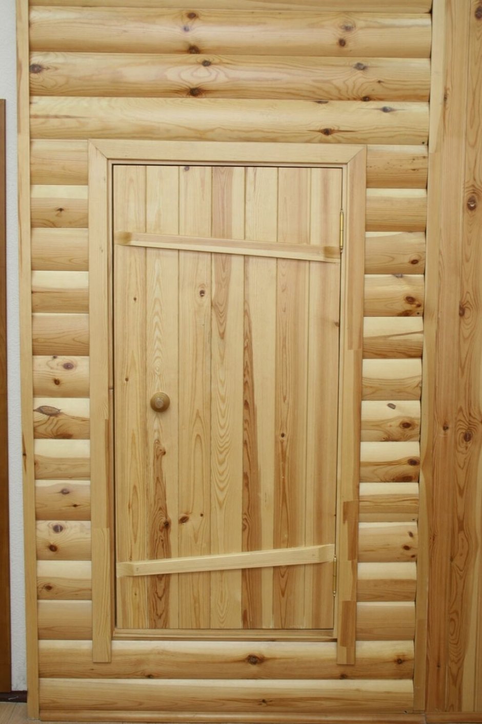 Дверка жалюзийная 850х594х20