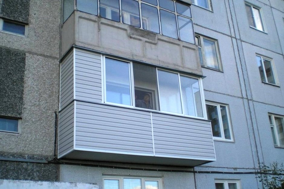 Застекленный балкон