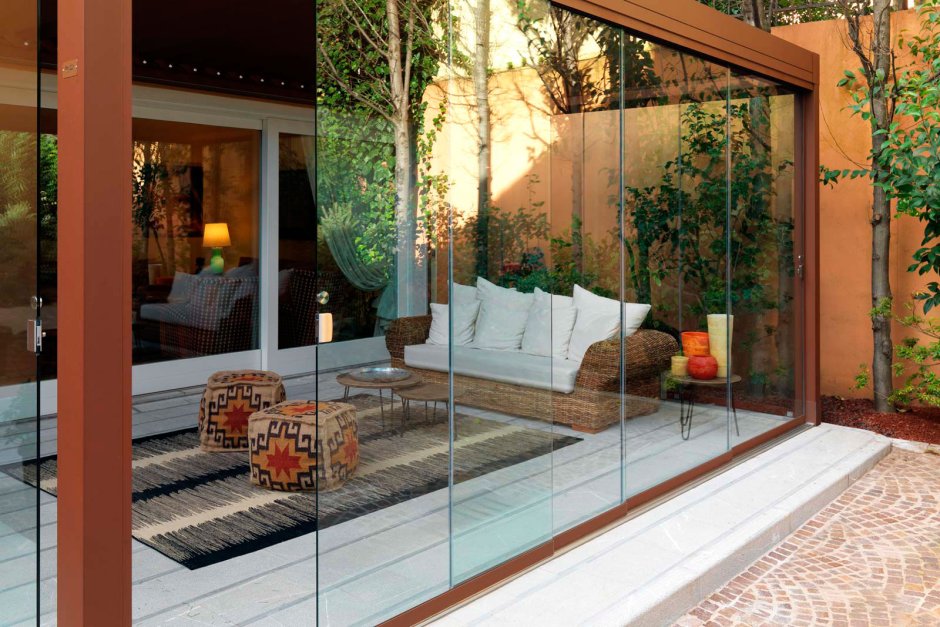 Слайдинг Безрамное остекление