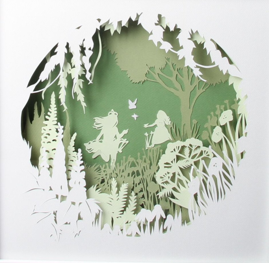 Многослойное панно из бумаги