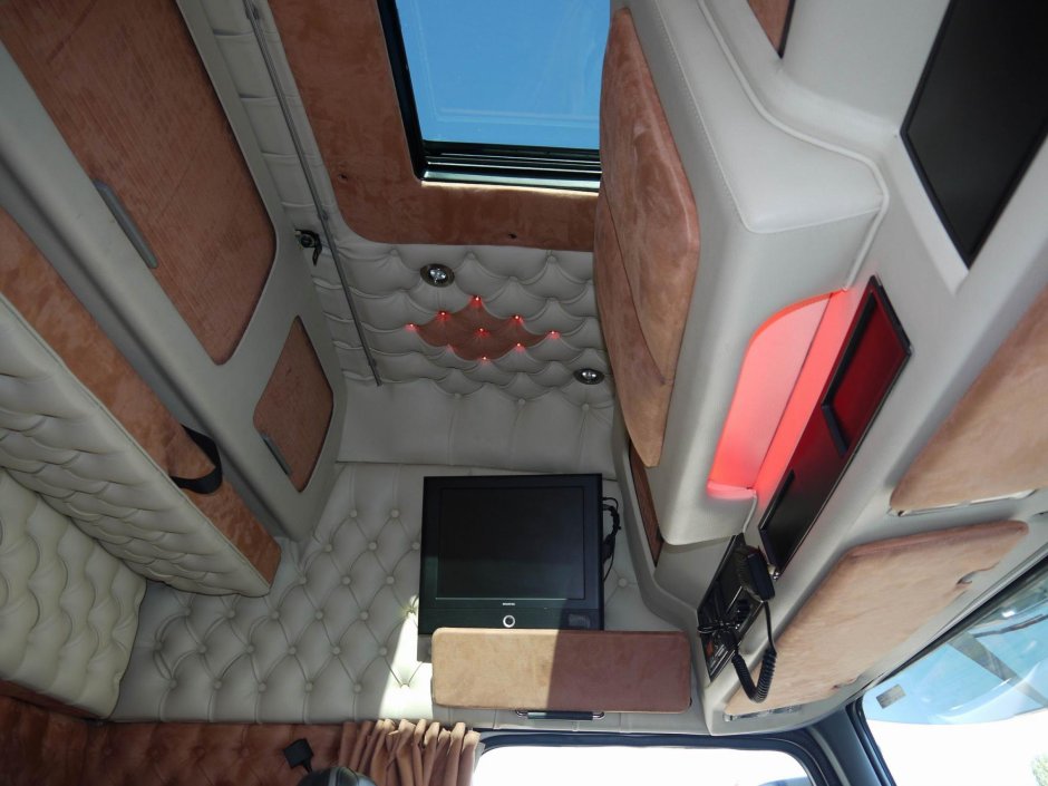 Подсветка салона ман ТГС