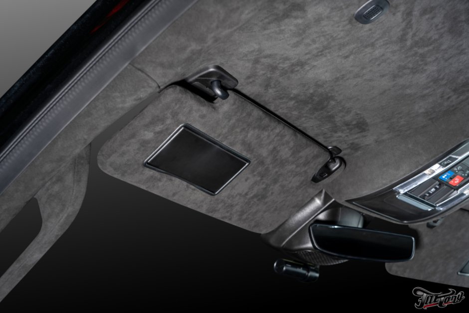 Лексус 570 потолочная консоль