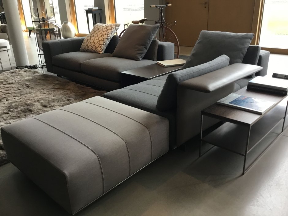 Диван Minotti Freeman Sofa