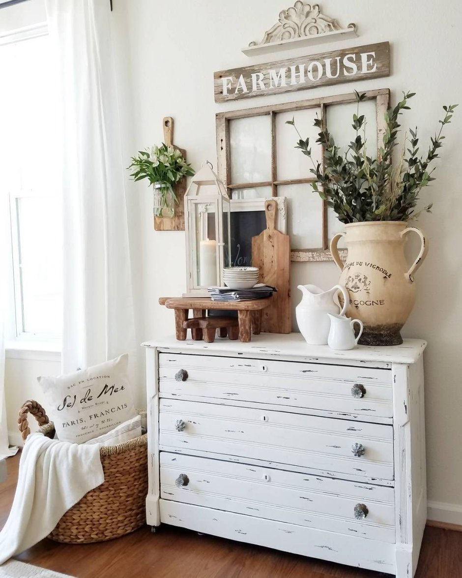 Сара Ричардсон спальня с комодом