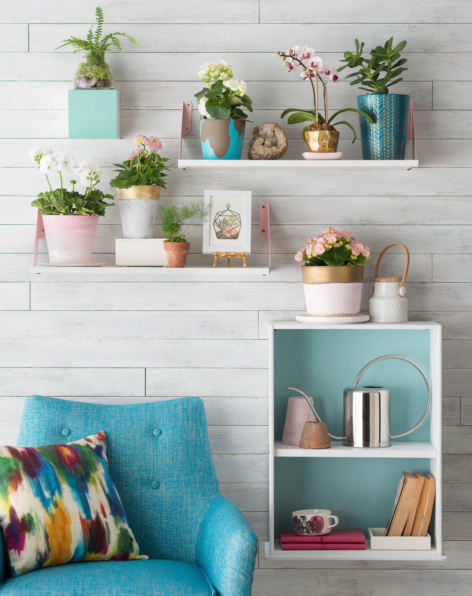 Декор стены растениями