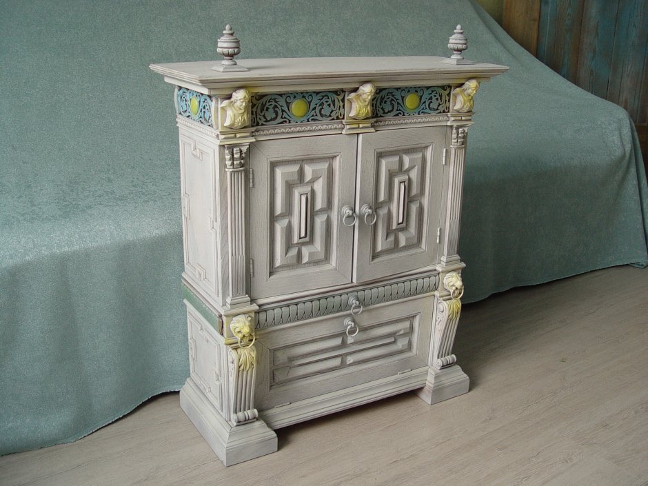 Theodore Alexander ТВ тумба