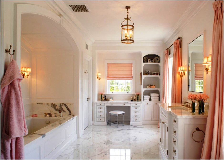 Уютная большая ванная