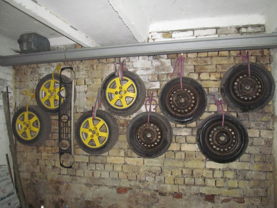 Полка для колес 65 радиус