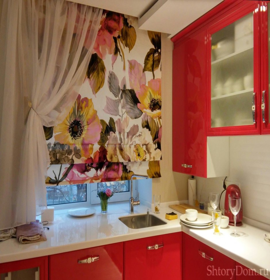Занавески на маленькую кухню