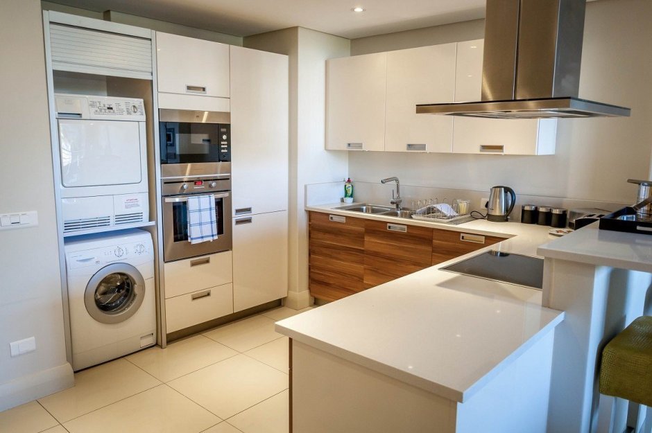 Кухня со встроенной стиральной машиной