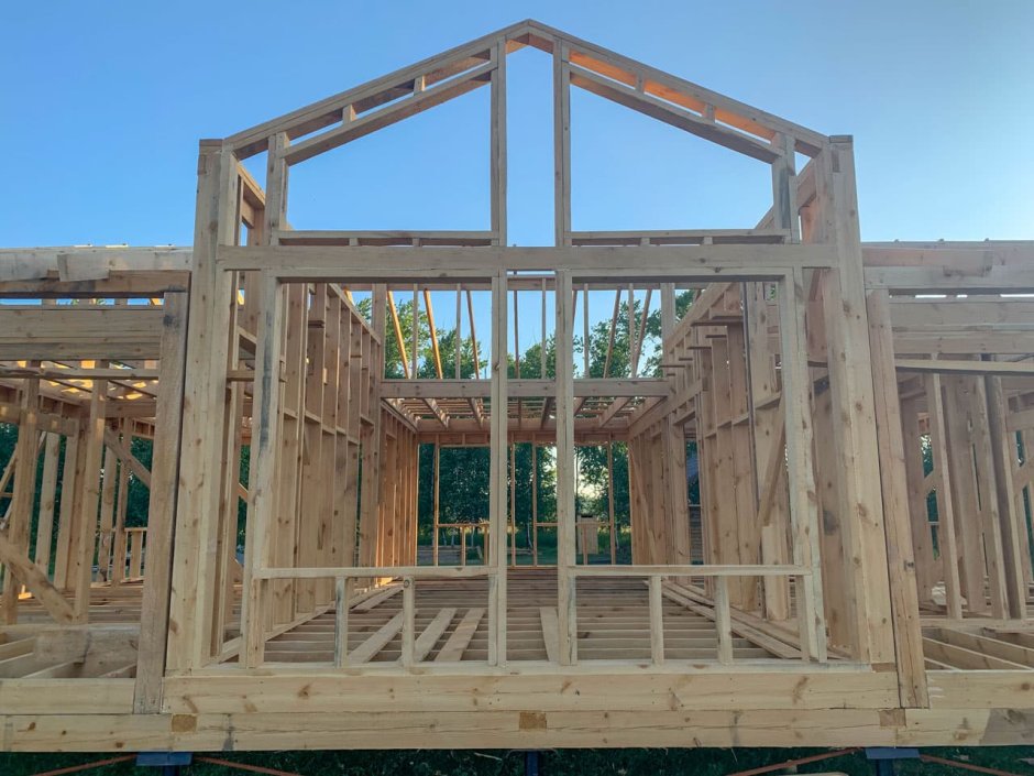 Каркасный дом со вторым светом