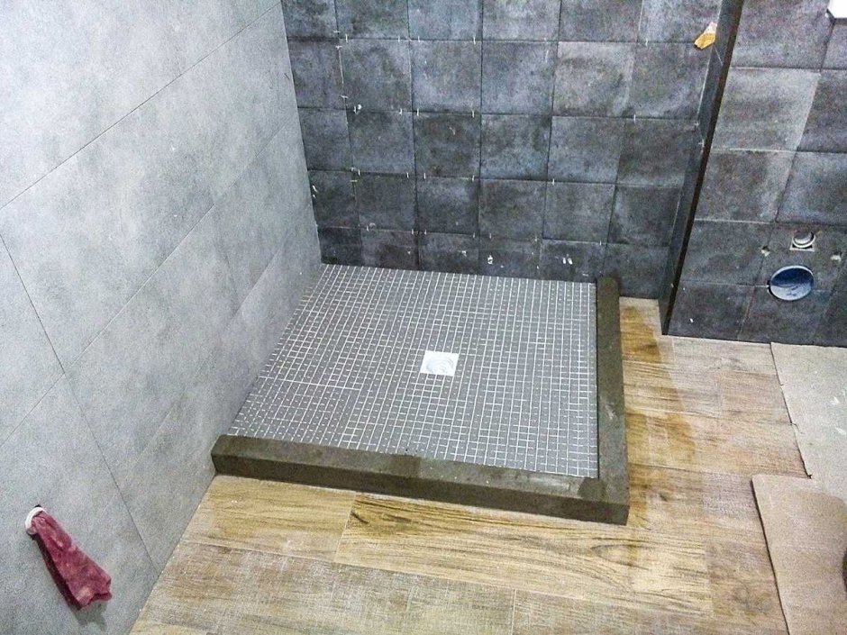 Поддон для душевой кабины из кирпича 90*80