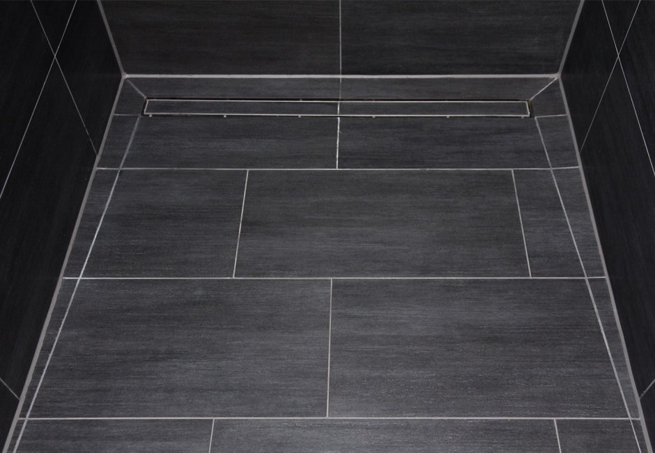 Душевой поддон из плитки разуклонка