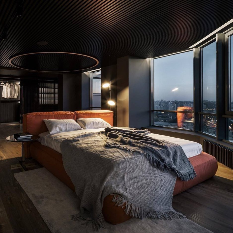 Спальня с панорамными окнами