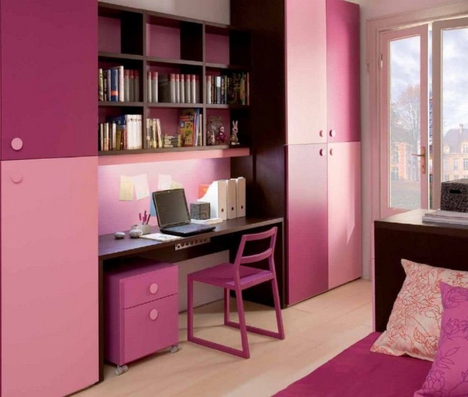 Мебель в комнату для подростка девочки
