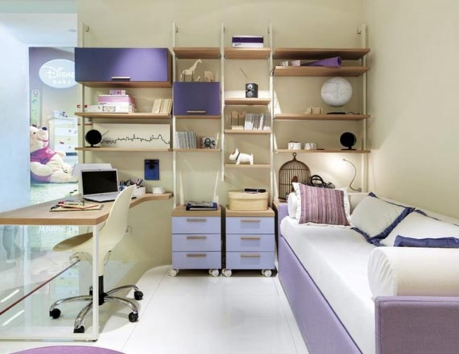 Комната школьника для девочки
