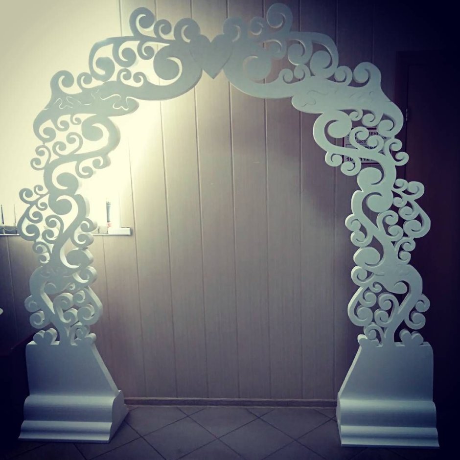 Украшения из пенопласта