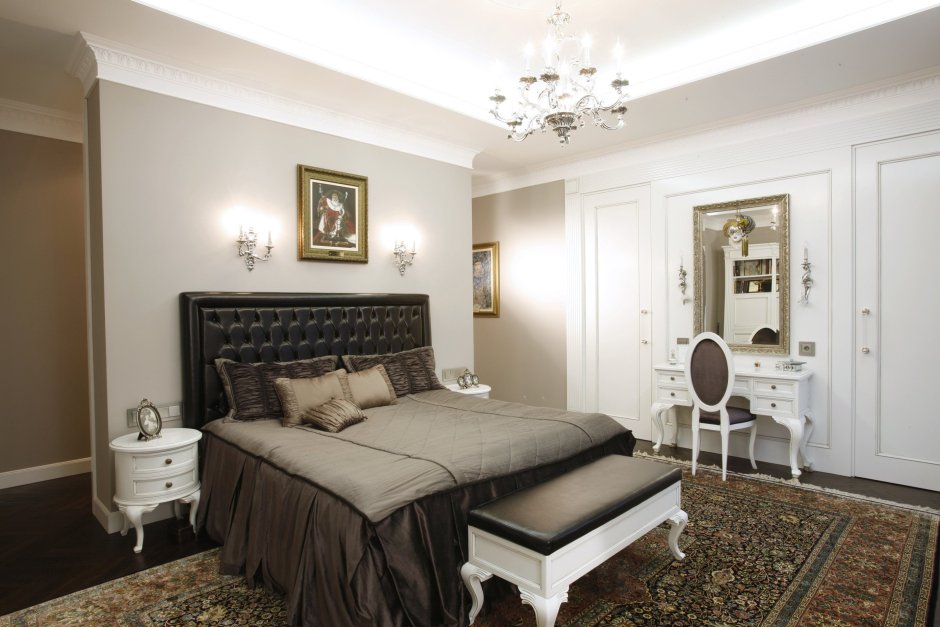 Кровать в классическом стиле