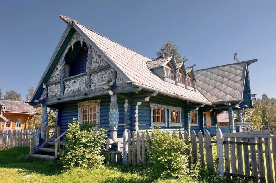 Домовая резьба прорезная