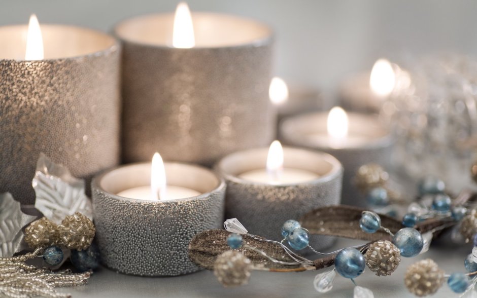 Новогодние украшения подсвечников