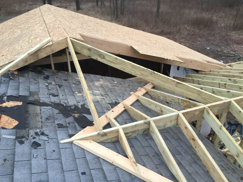 Трехскатная вальмовая крыша