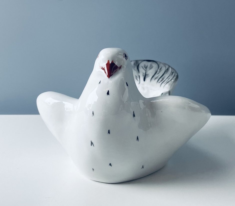 Фарфоровая вазочка ручной работы