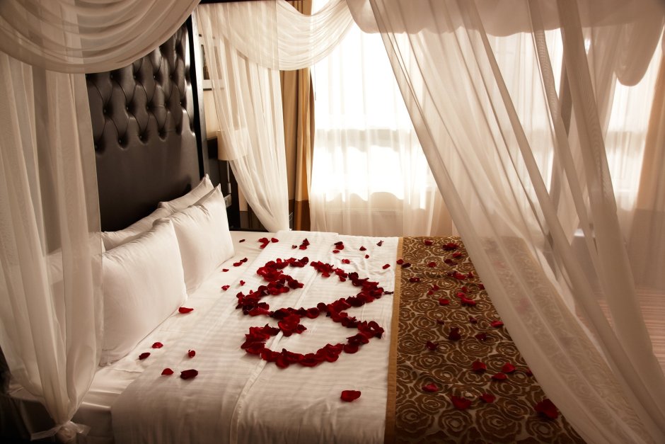 Романтичный постель