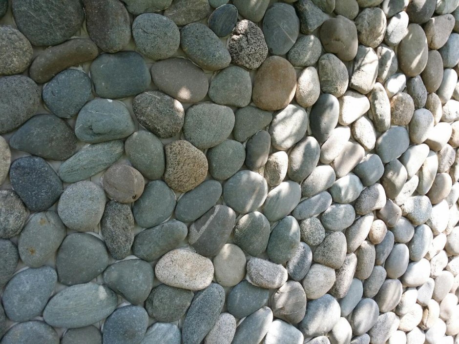 Камень Edelroc