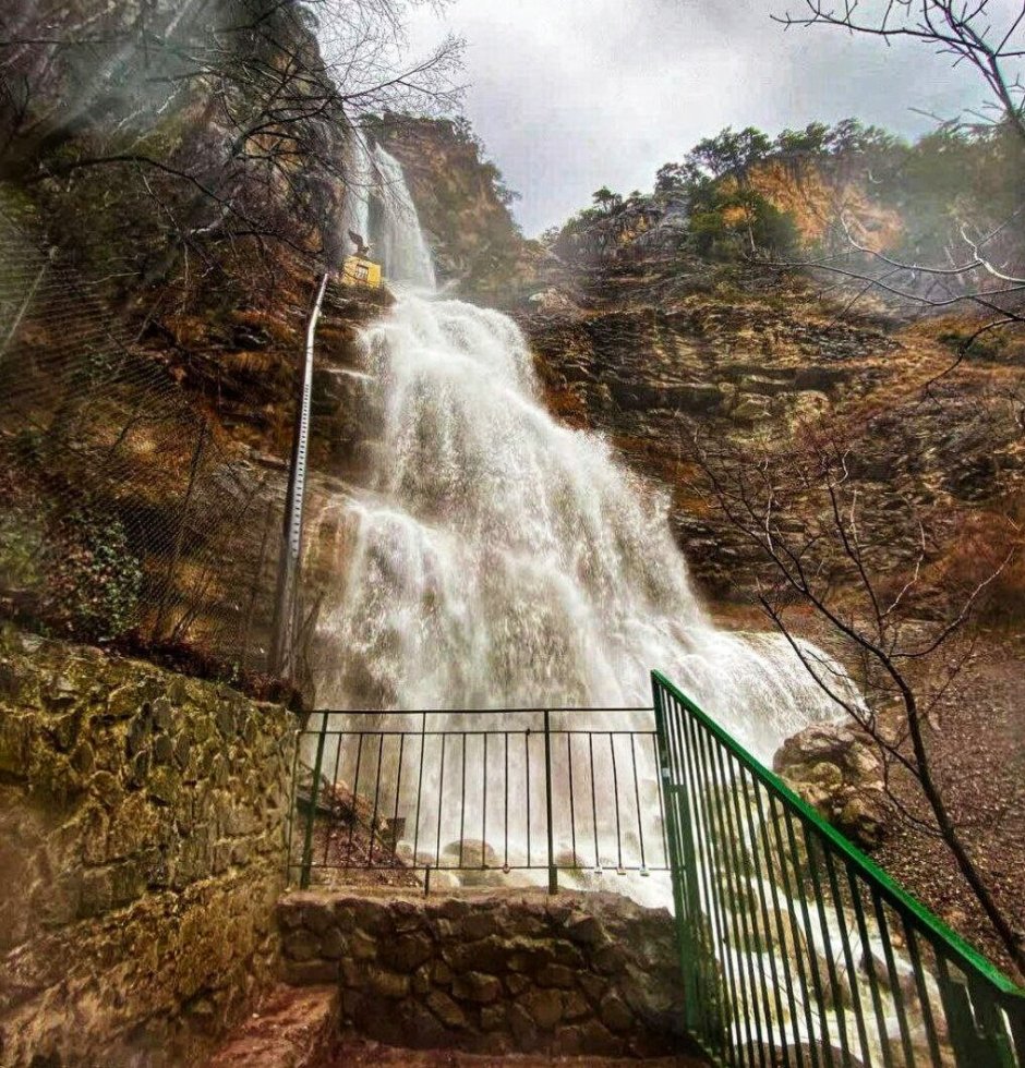 Крымский водопад Учан-Су