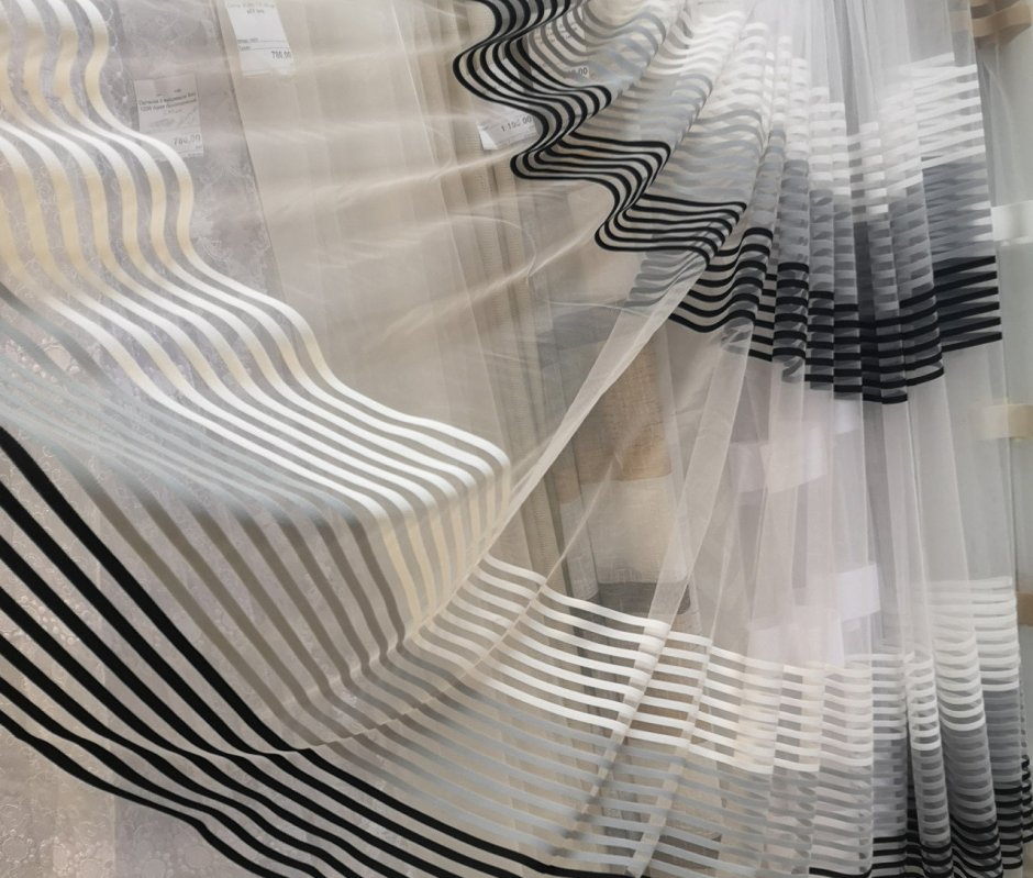 Полосатая тюль