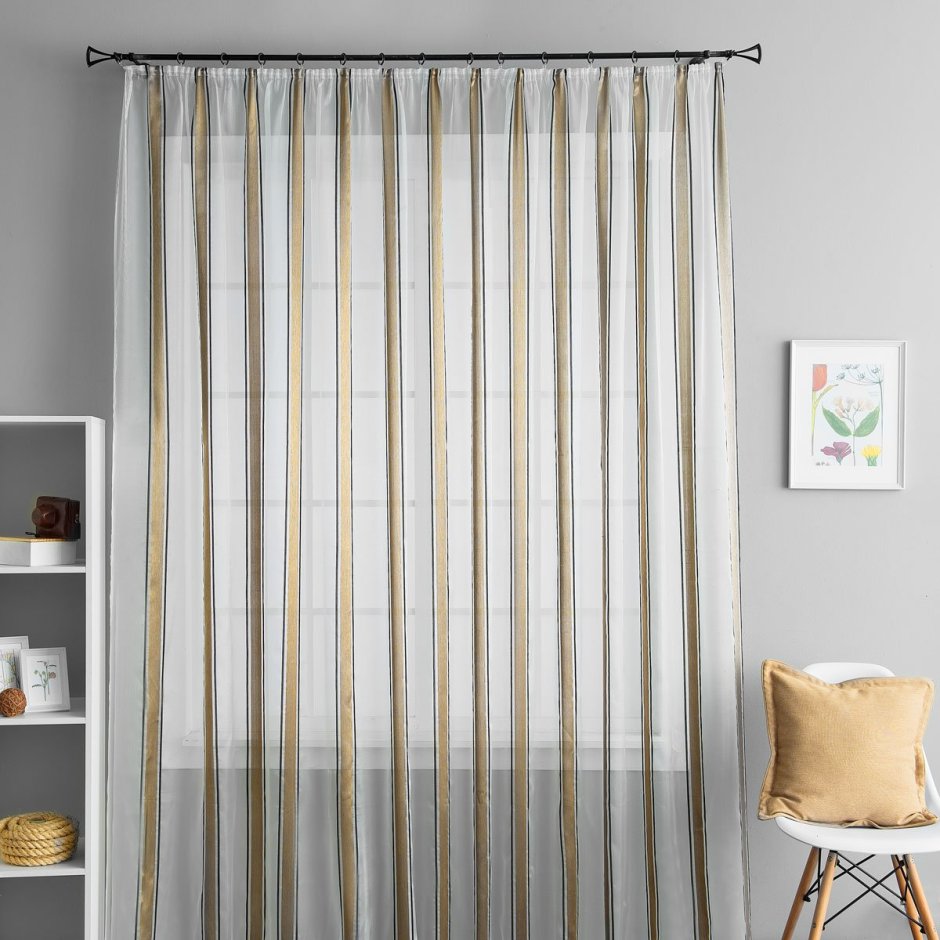 Шторы с вертикальными полосами