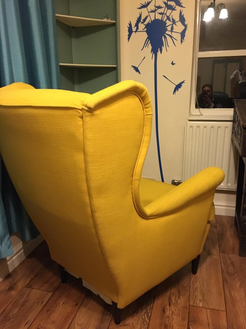 Ikea СТРАНДМОН желтое